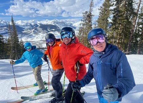 Some of the Wackos skiing together.