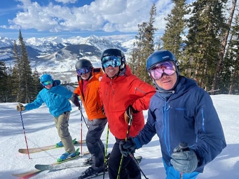 Some of the Wackos skiing together.