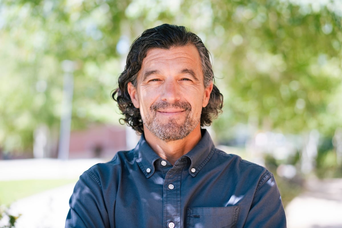 Headshot of Tyson Hausdoerffer.